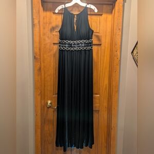 R&M Richards Black Sleeveless Beaded-Waist Maxi Dress Size 14